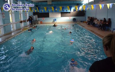 Easy ¾ & Hard ¾ Classes swimming class