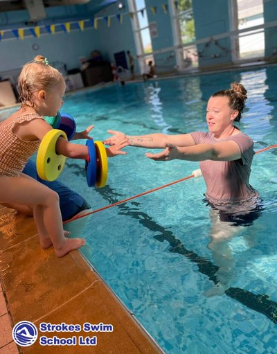 Private Lessons swimming class